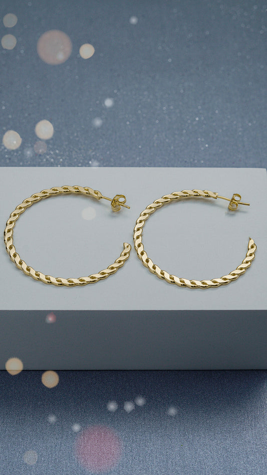 Arete Semi Candonga 3.8cms Oro laminado