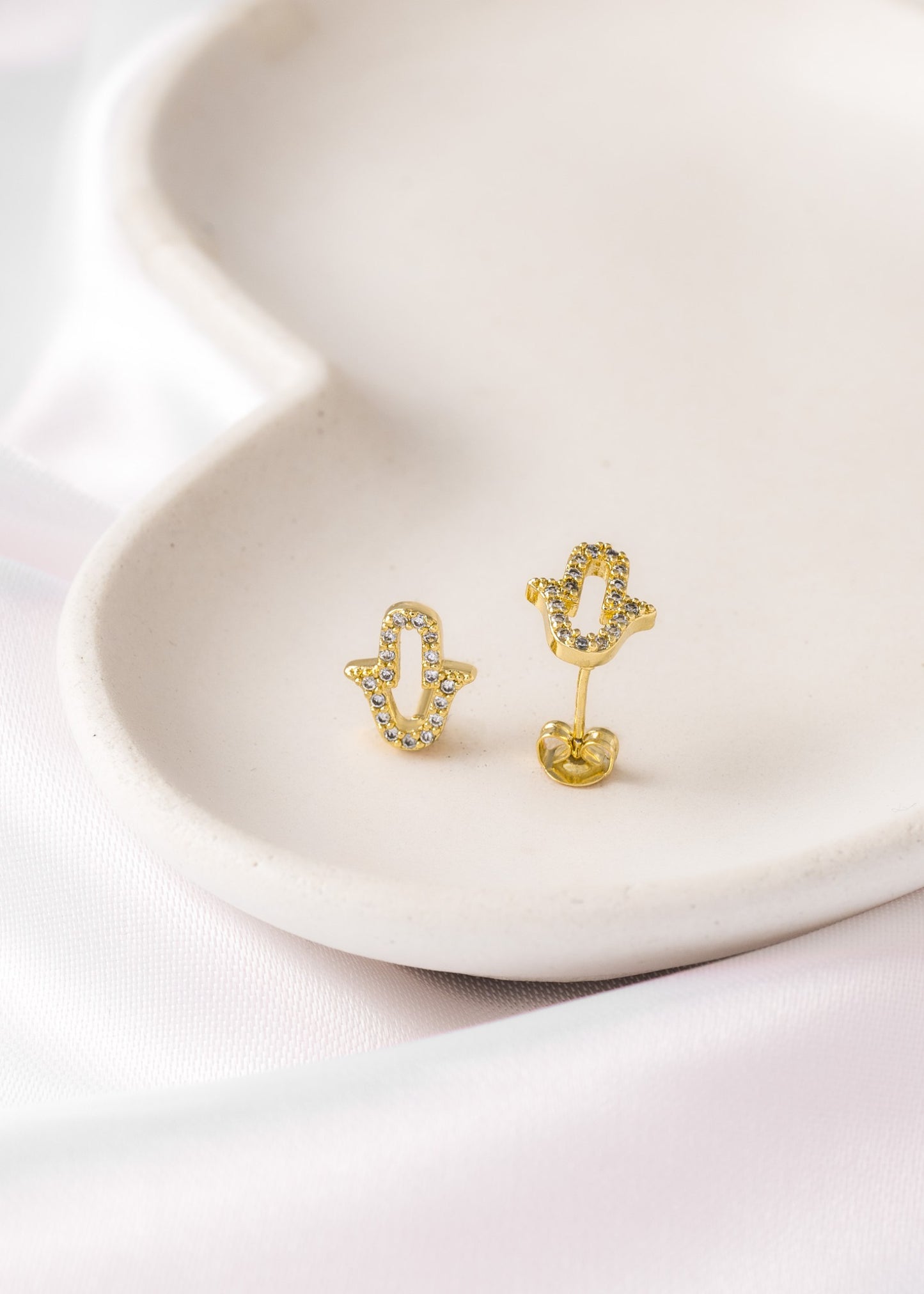 Arete Mano Hamnsa Circonias Oro laminado