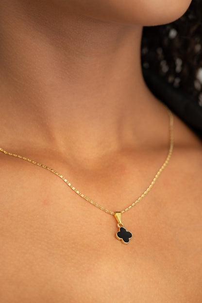Conjunto Clover Negro 1cm Oro laminado