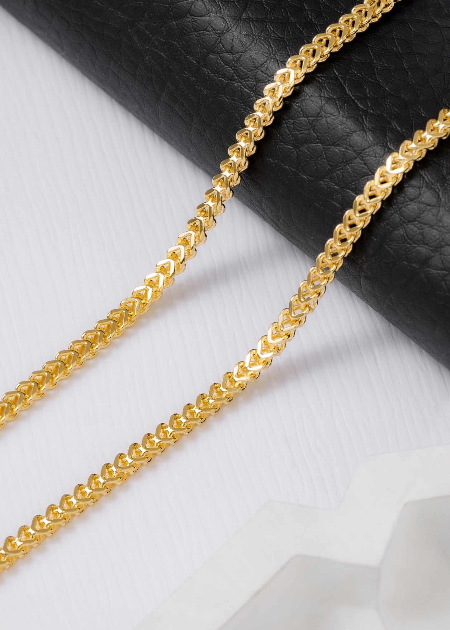 Cadena Franco 65cms Oro laminado