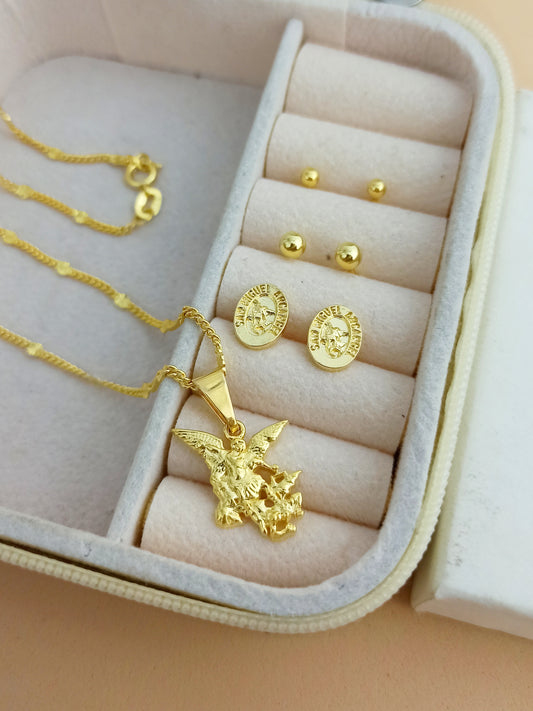 Arete San Miguel Arcangel Oro laminado