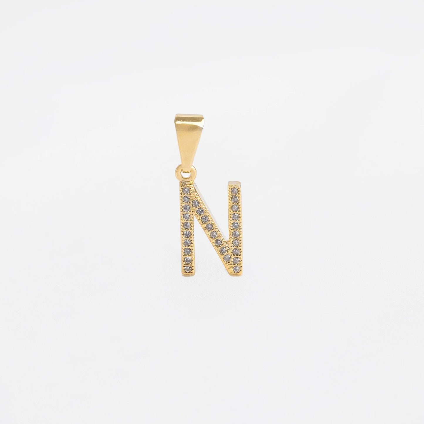 Dije Letra Oro laminado