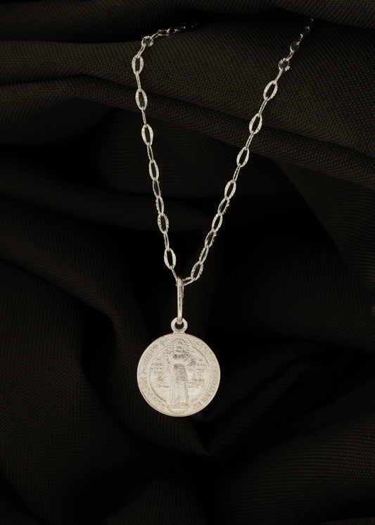 Dije San Benito 1.5 cms Plata ley 925