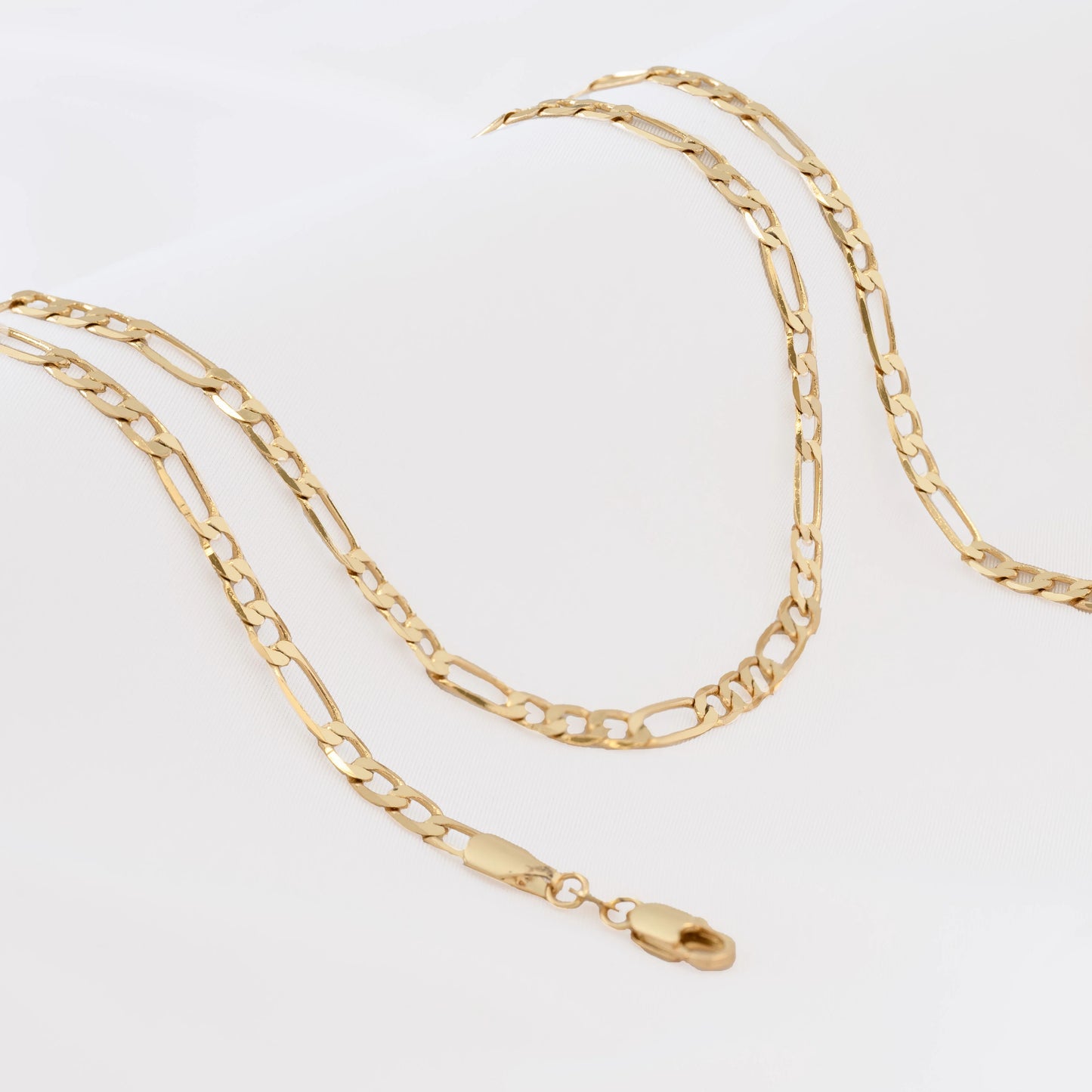 Cadena 3*1 4mm 65cms Oro laminado