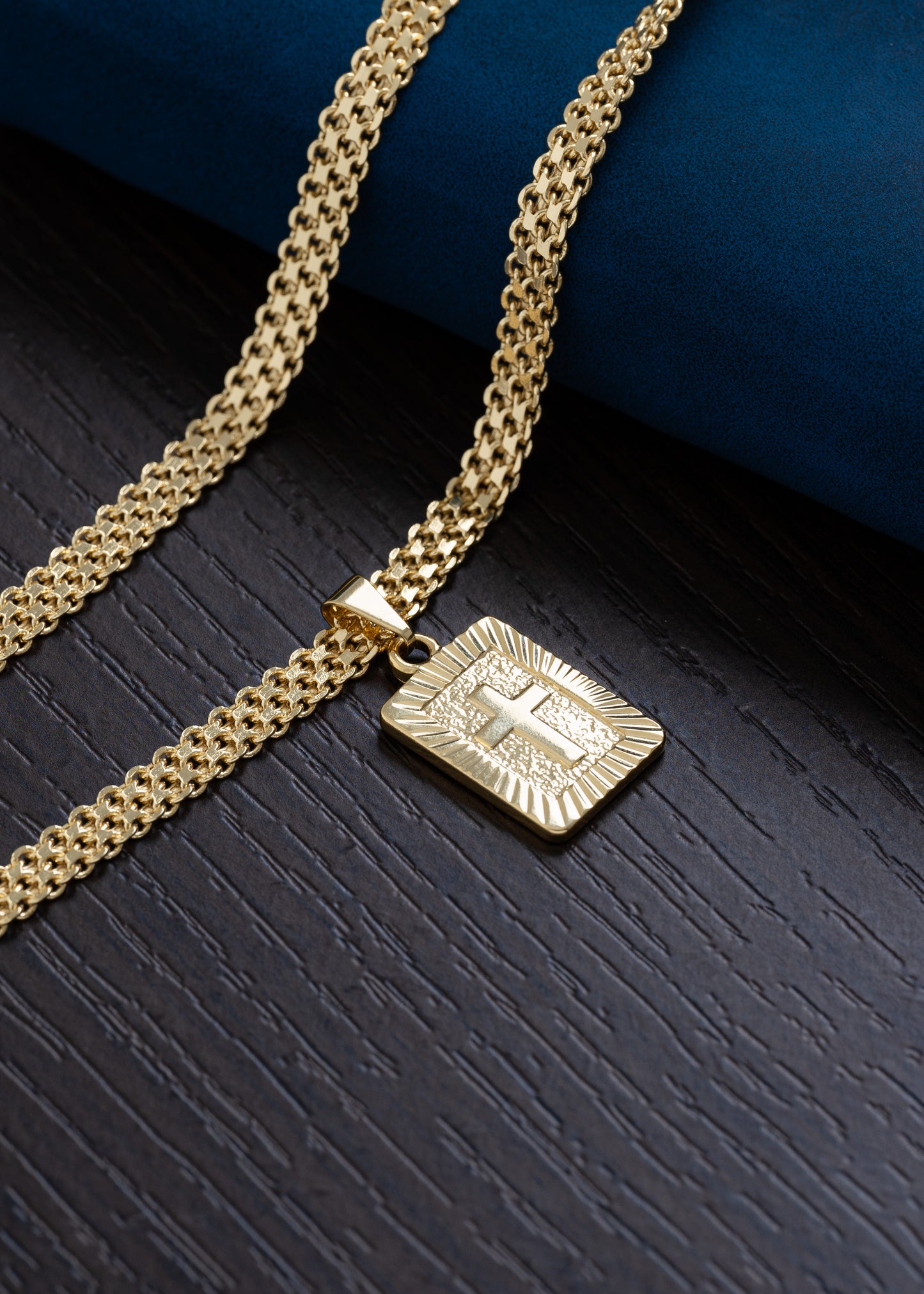 Cadena T Chino Doble Carril 65cm Oro laminado