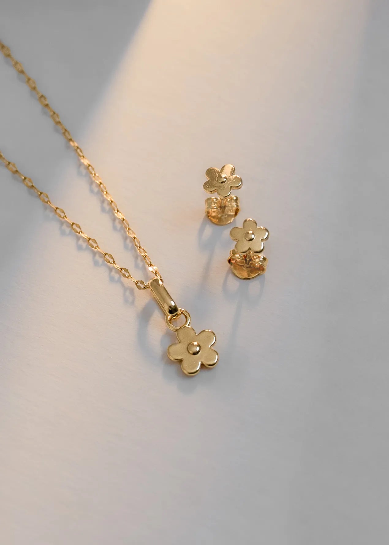 Conjunto Golden Flower Oro laminado